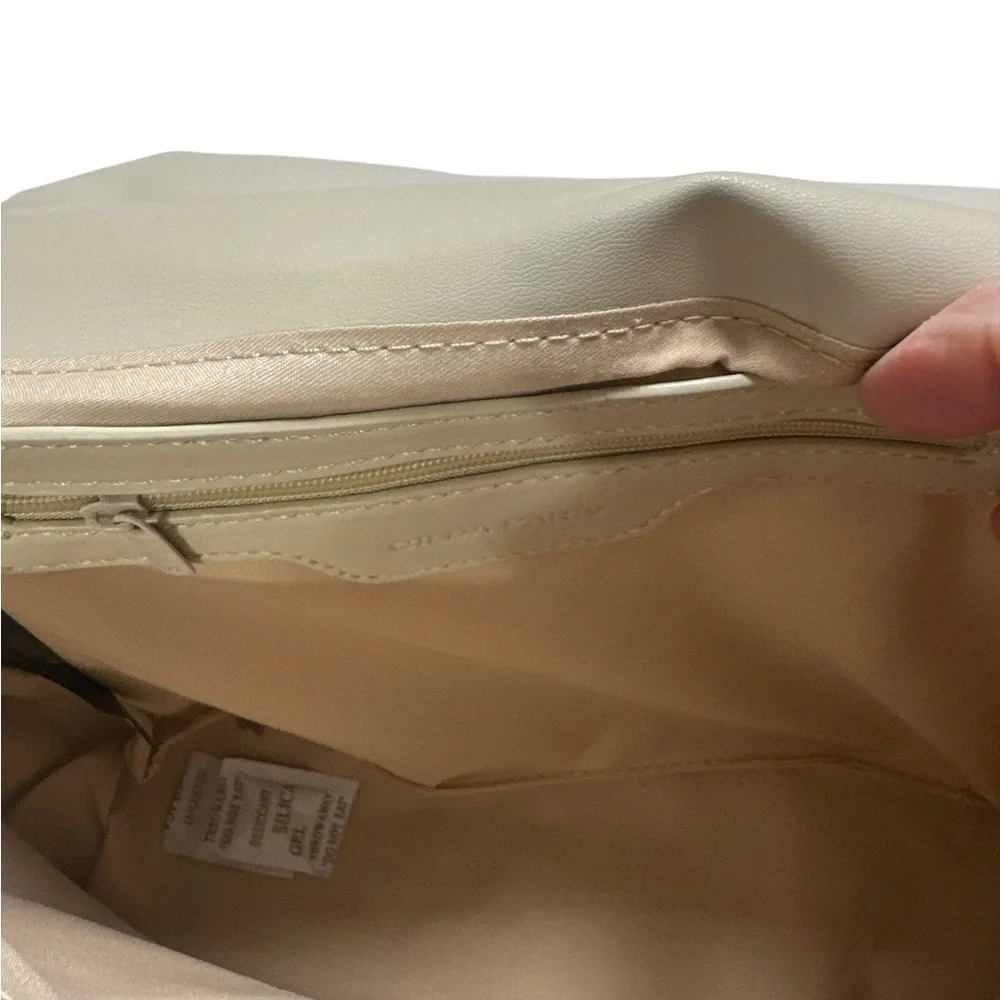 Cream Quilted Shoulder Bag with Chain Strap